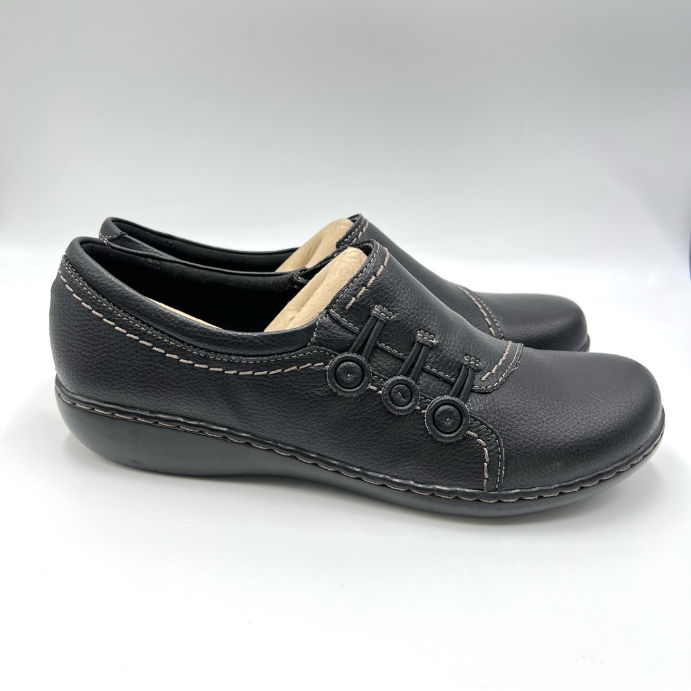 Clarks‎ Womens Size 11 Ashland Effie Black Leather Slip On Comfort Loafers Shoes